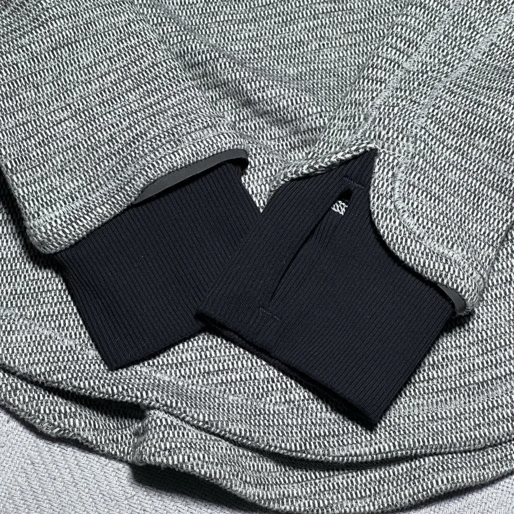 Lululemon Base‎ Runner 1/2 Zip Size 2 Performance Rulu Fabric Mini Check Heather